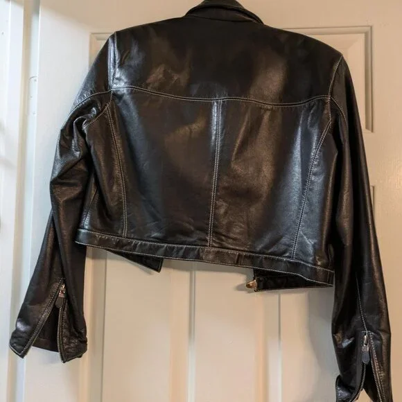 Emanuel Ungaro Women's Genuine Leather Black Jacket,  Size 6 - Picture 2 of 3